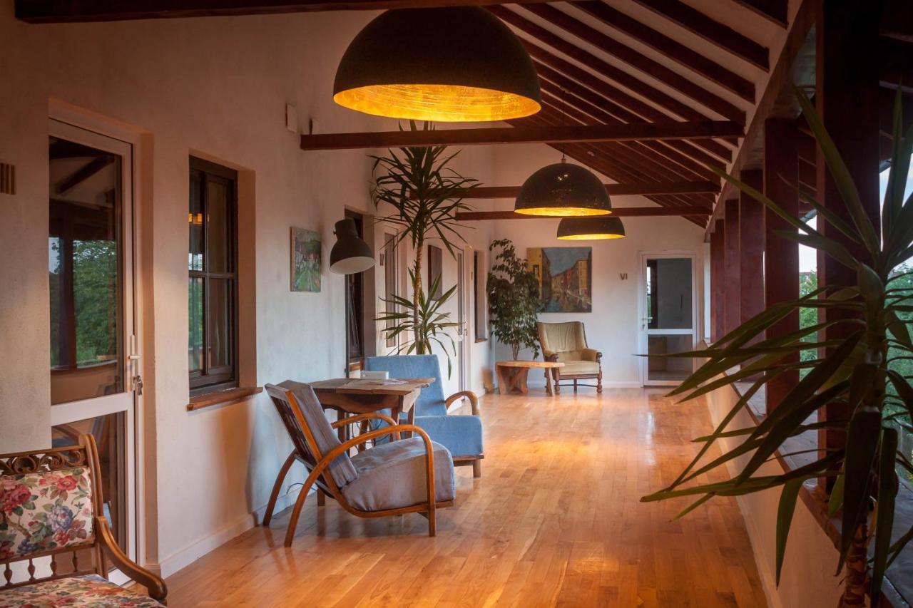 Elma Guesthouse Алба Юлия Екстериор снимка