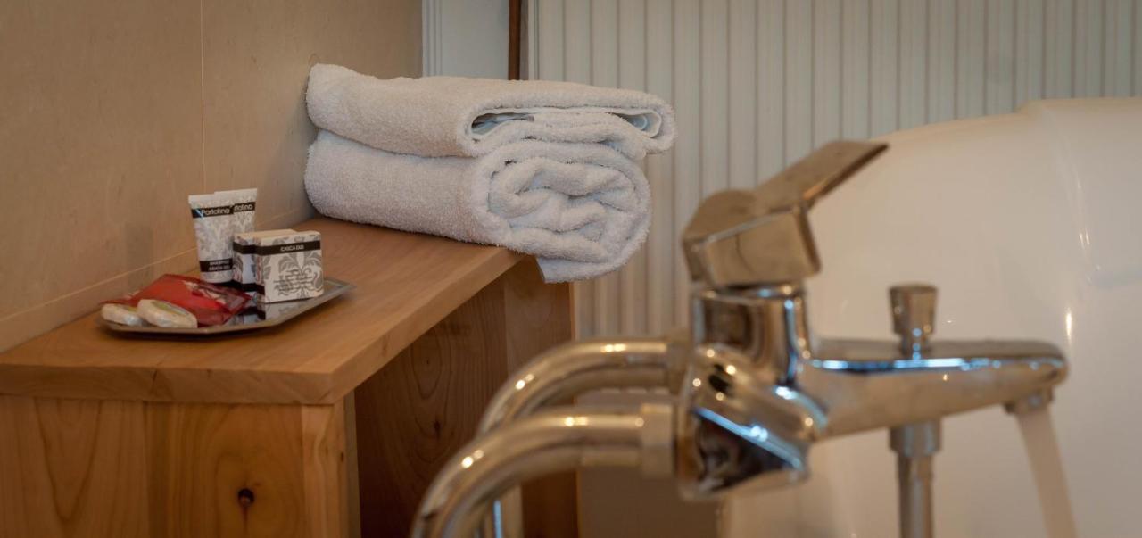 Elma Guesthouse Алба Юлия Екстериор снимка