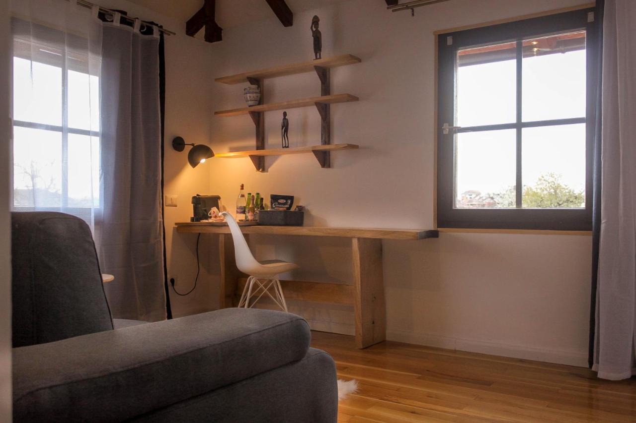 Elma Guesthouse Алба Юлия Екстериор снимка