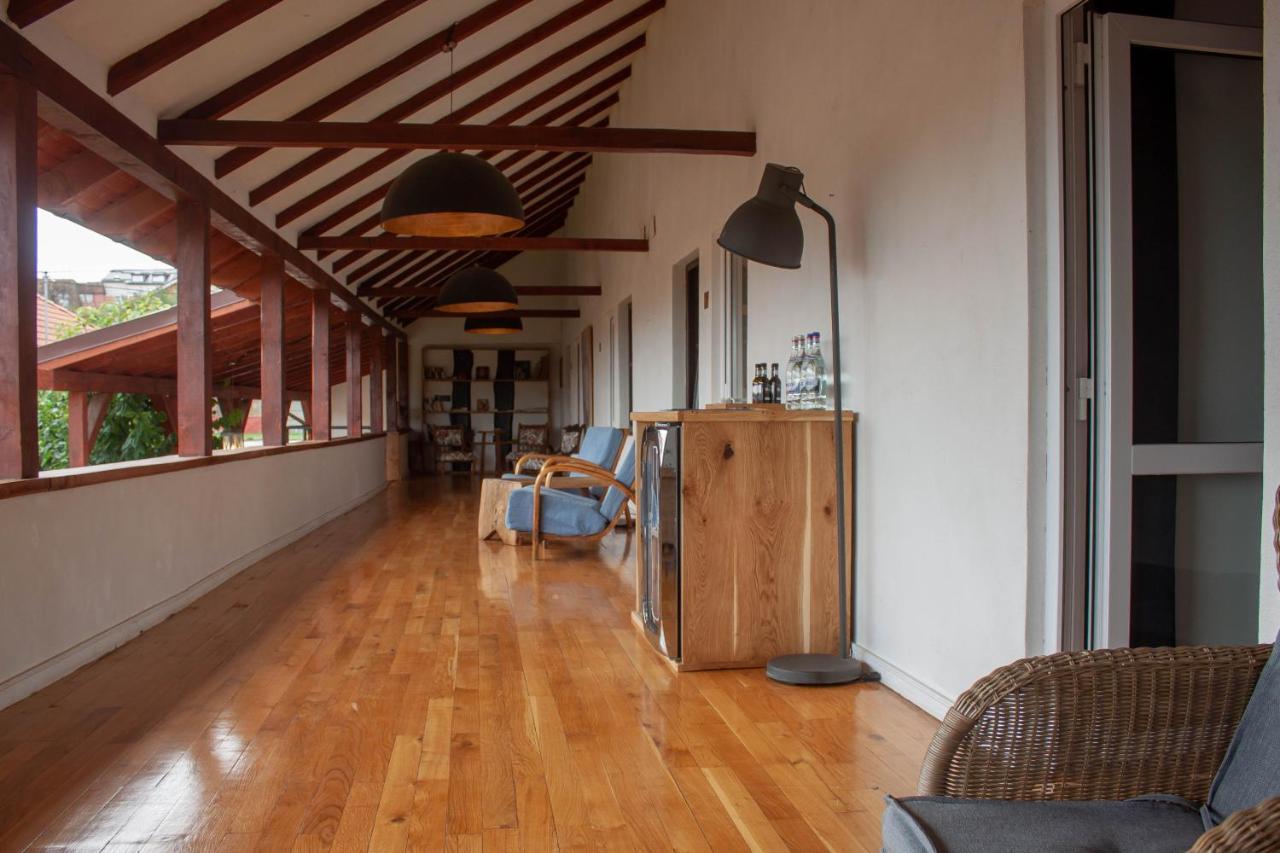 Elma Guesthouse Алба Юлия Екстериор снимка
